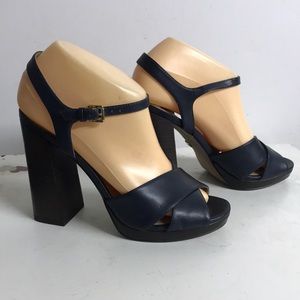 Michael Kors platform heels sandals Sz 7.5